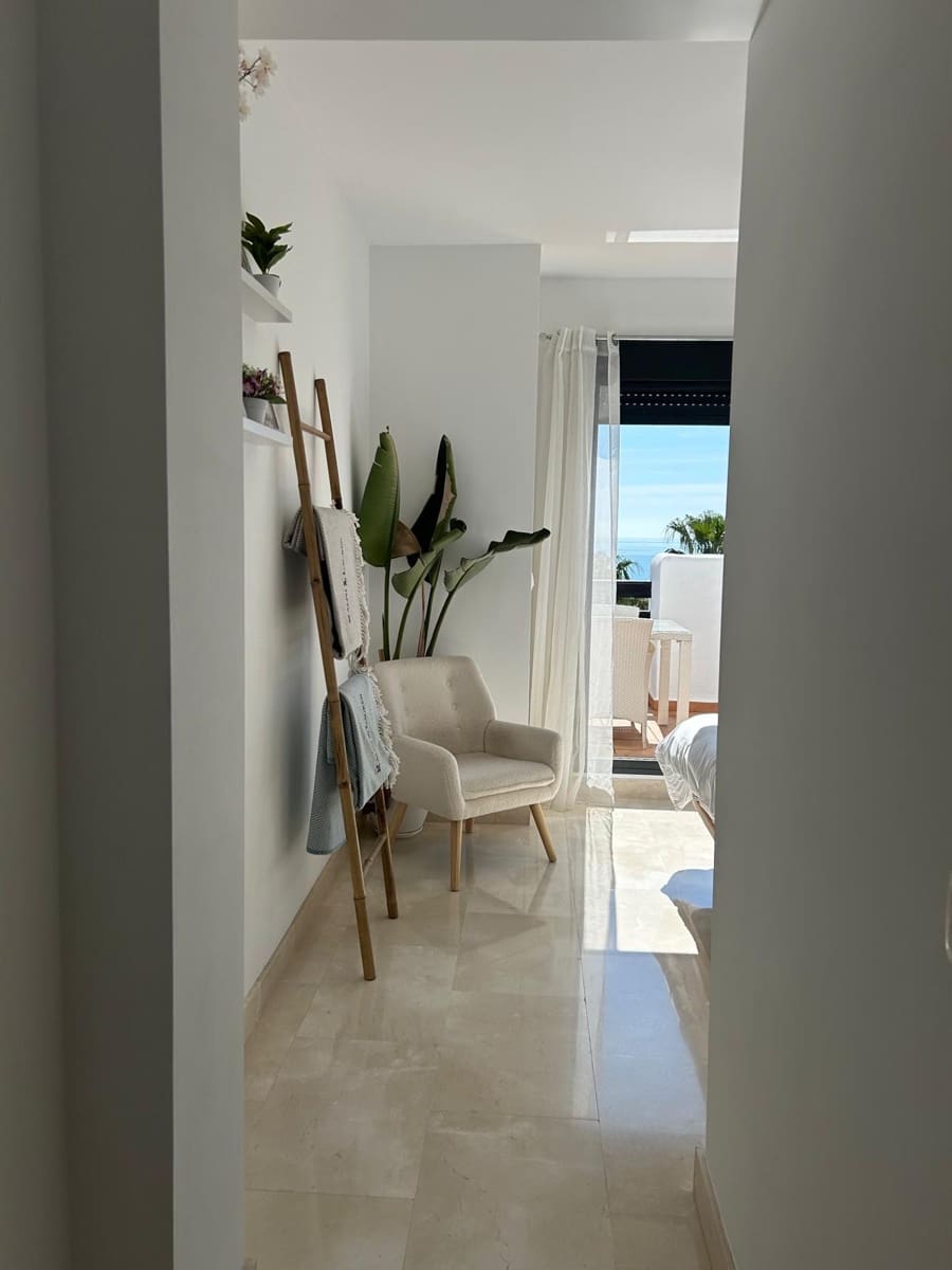 2 soveværelse Lejlighed til salg i Casares med swimmingpool - € 419.000 (Ref: 9479668)
