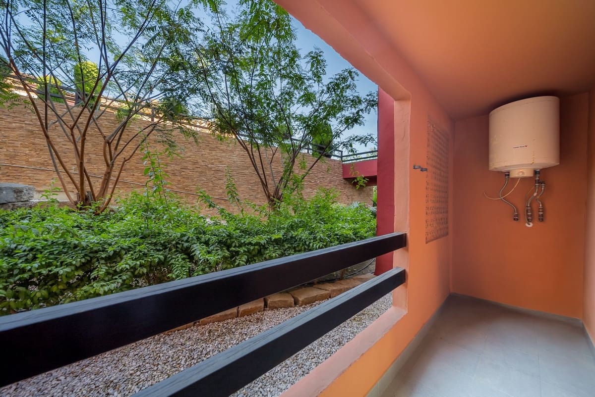 2 bedroom Apartment for sale in Bahia de Casares with pool garage - € 450,000 (Ref: 9479671)