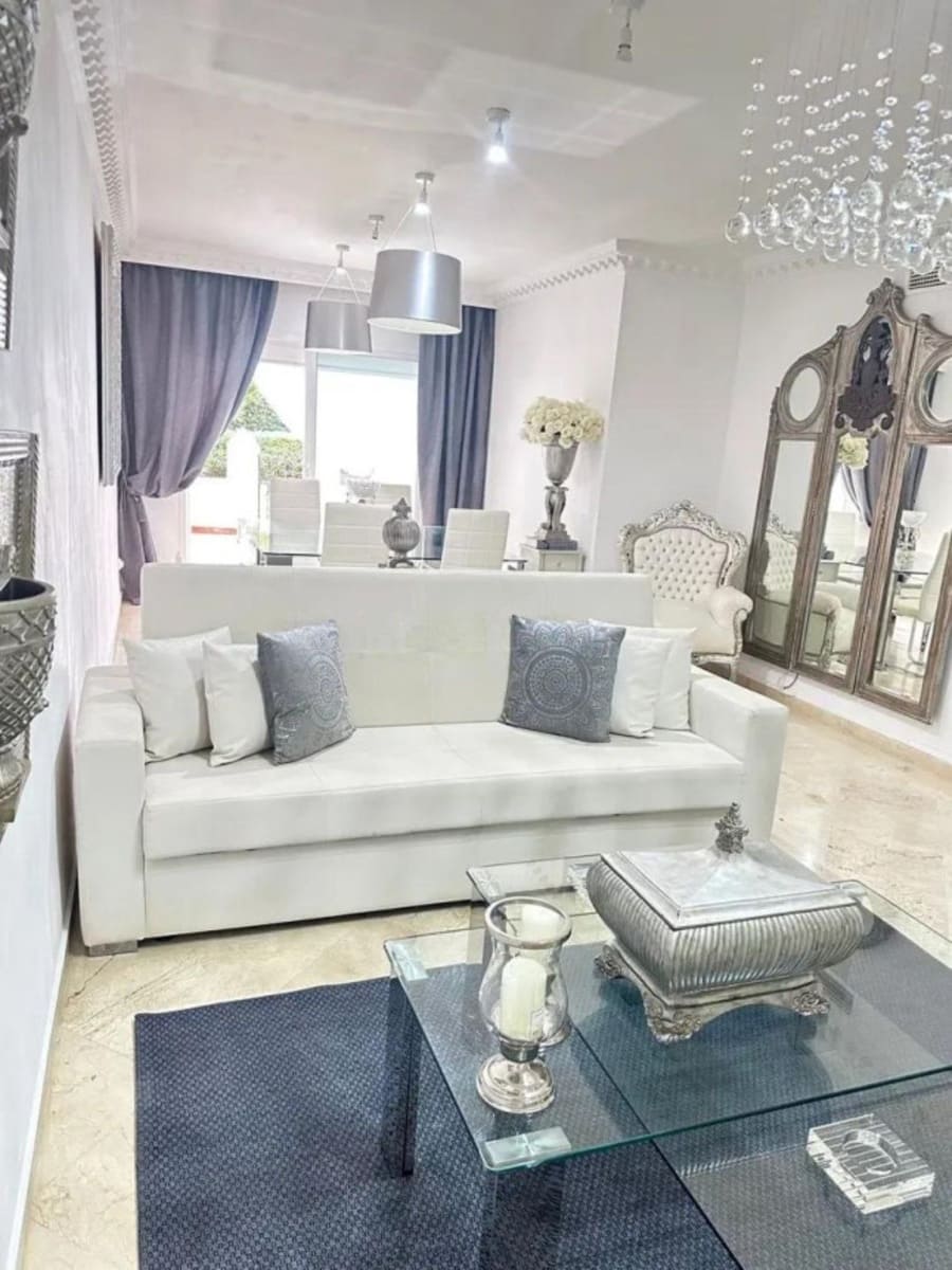 2 bedroom Apartment for sale in Guadalmina with pool garage - € 450,000 (Ref: 9479672)