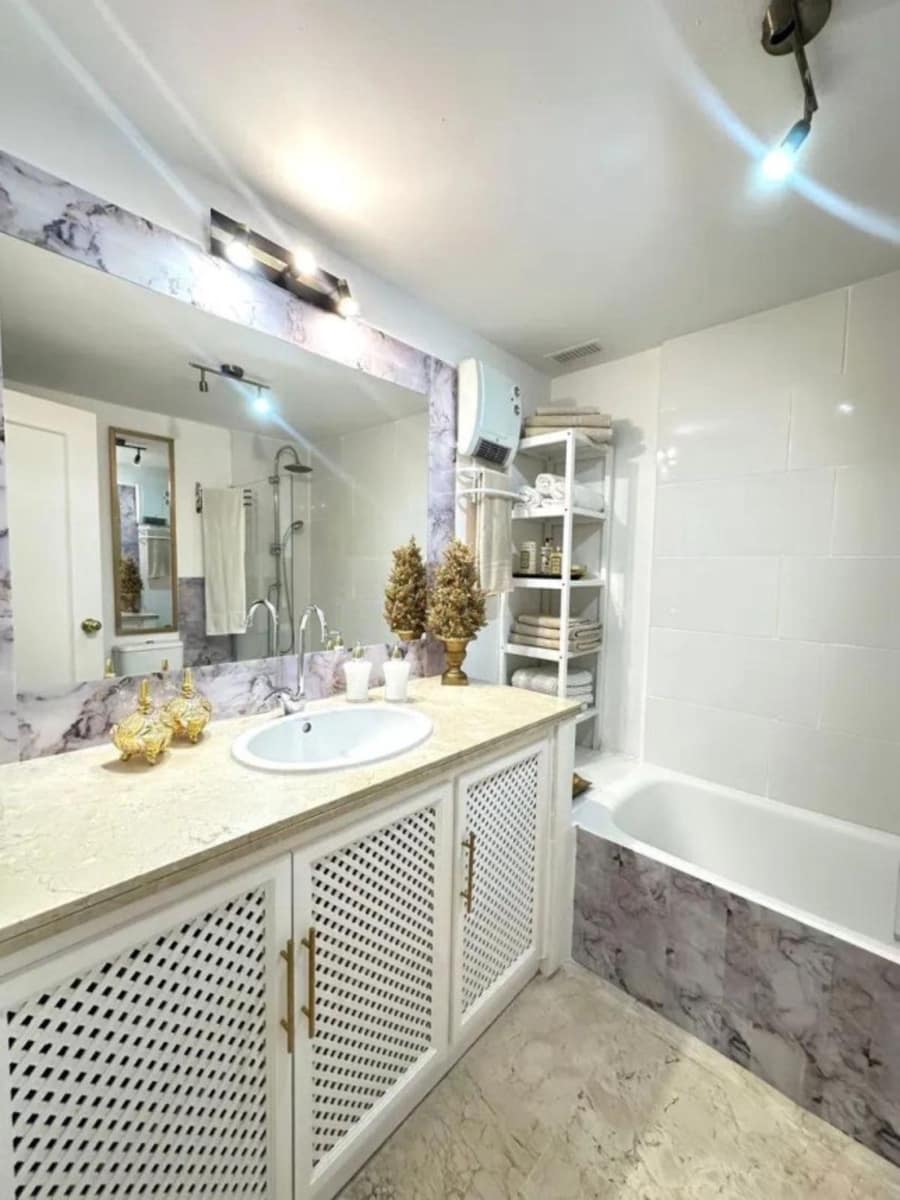 2 bedroom Apartment for sale in Guadalmina with pool garage - € 450,000 (Ref: 9479672)