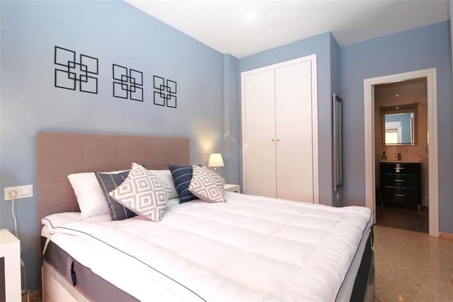 Ático de 3 habitaciones en Centro, Estepona en venta con garaje - 450.000 € (Ref: 9479677)