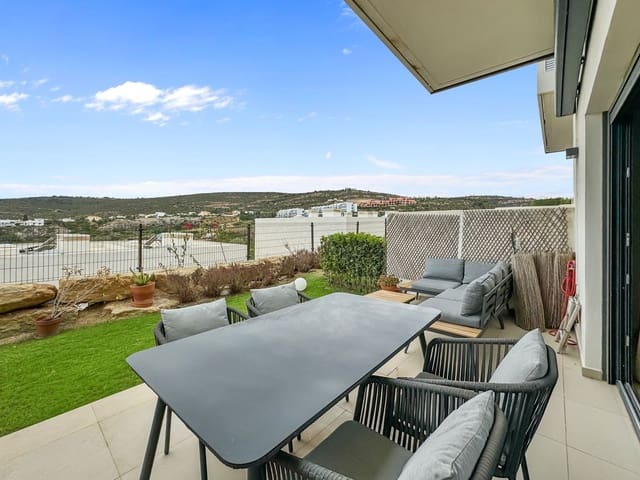 4 sovrum Hus till salu i Manilva Pueblo, Manilva med pool garage - 450 000 € (Ref: 9479682)