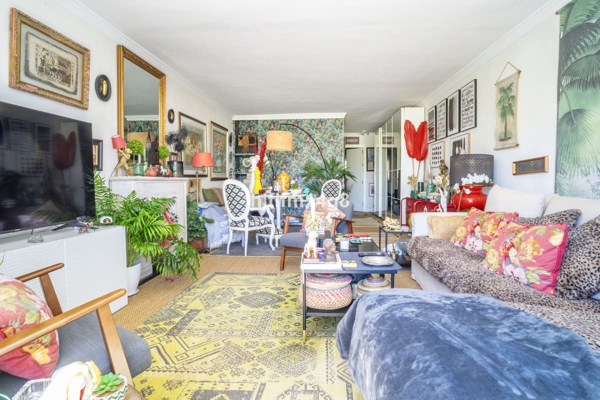 1 slaapkamer Appartement te koop in Nueva Andalucia met zwembad - € 455.000 (Ref: 9479685)