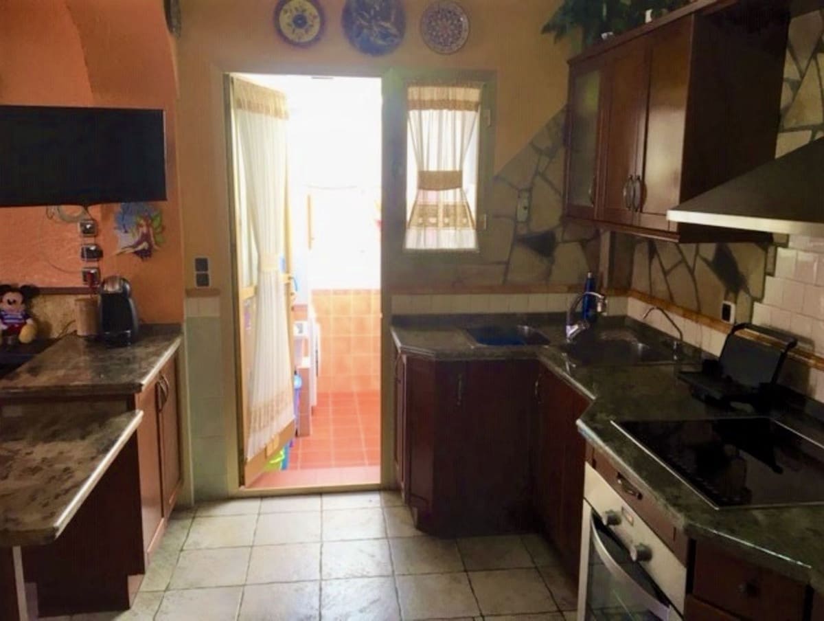 3 sypialnia Dom na sprzedaż w Miasto Malaga z garażem - 456 000 € (Ref: 9479688)