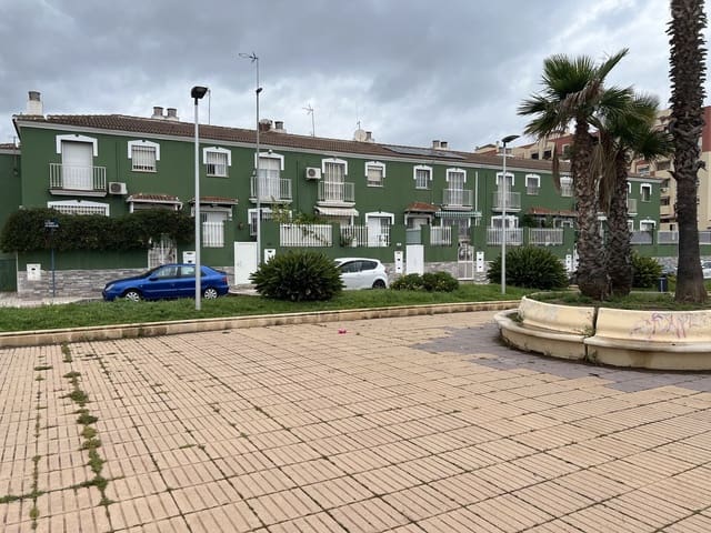 3 sypialnia Dom na sprzedaż w Centro Historico, Miasto Málaga z garażem - 456 000 € (Ref: 9479688)