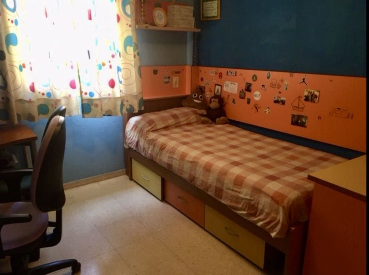 3 sypialnia Dom na sprzedaż w Miasto Malaga z garażem - 456 000 € (Ref: 9479688)