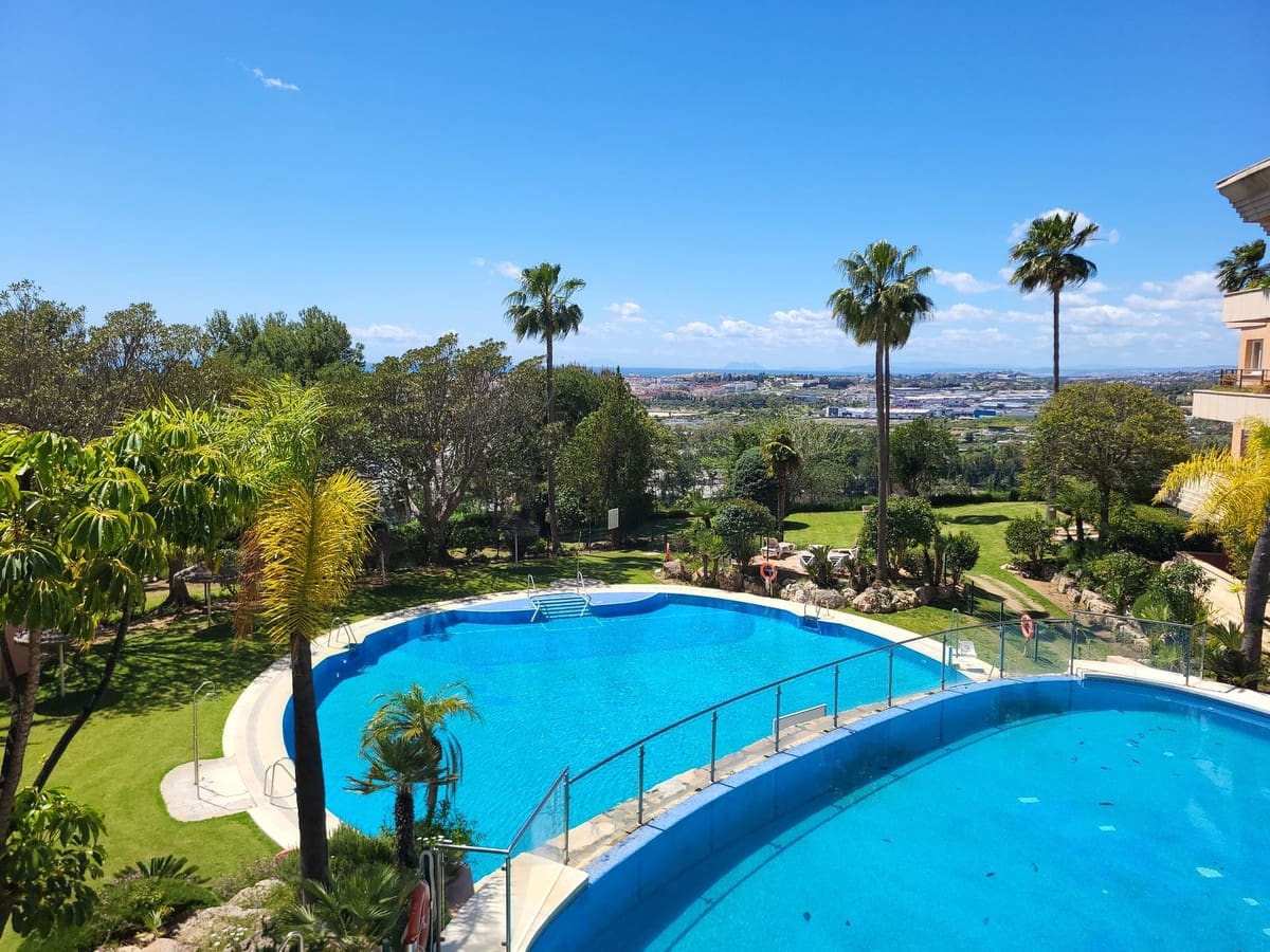 2 soverom Leilighet til salgs i Nueva Andalucia - € 468 000 (Ref: 9479707)