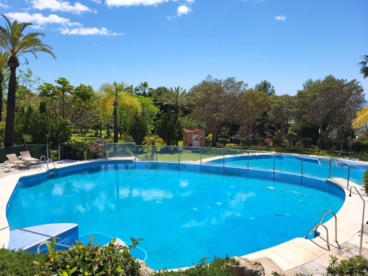 2 soverom Leilighet til salgs i Nueva Andalucia - € 468 000 (Ref: 9479707)