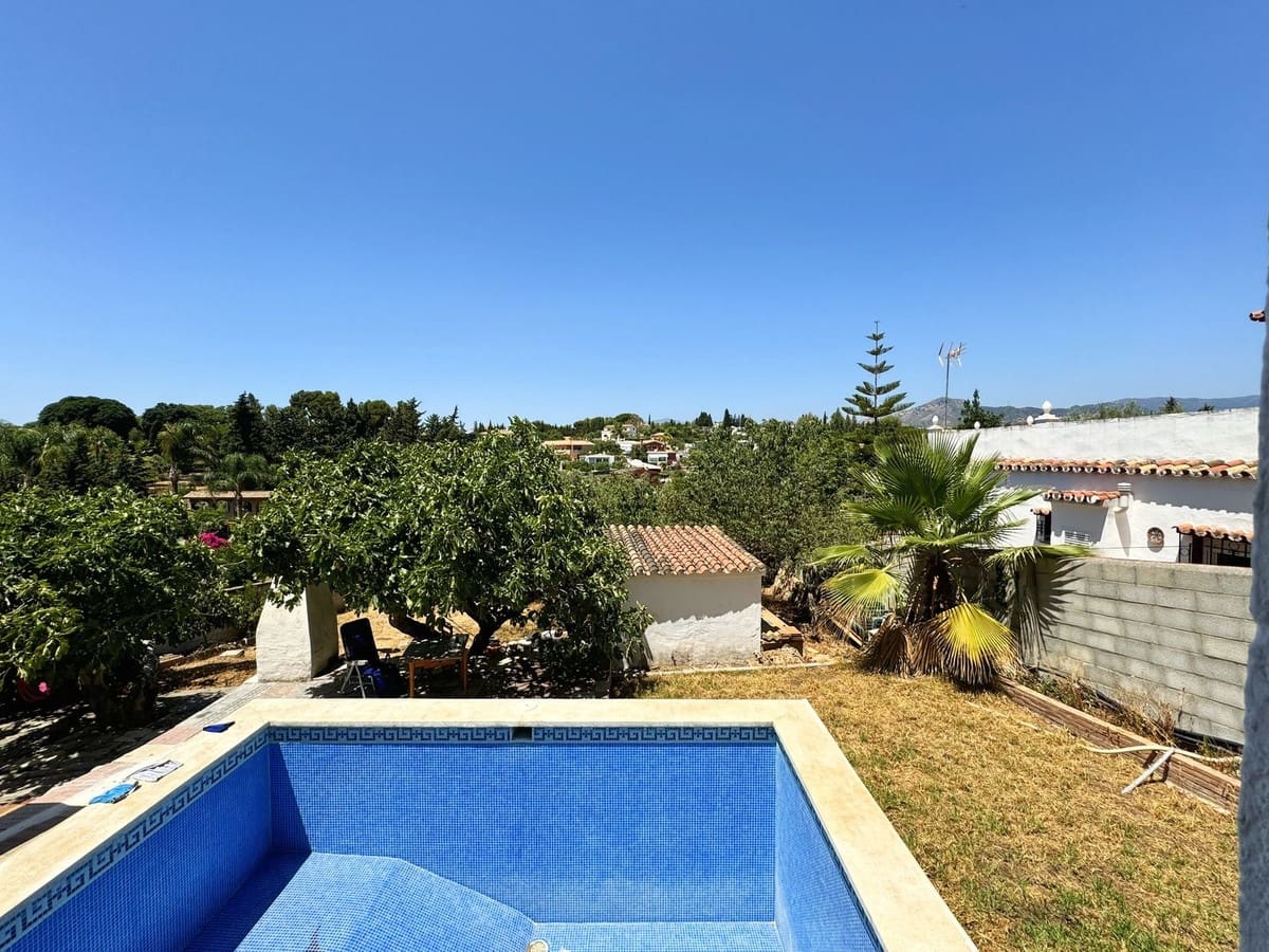 2 slaapkamer Finca/Landhuis te koop in Marbella met zwembad garage - € 469.000 (Ref: 9479710)
