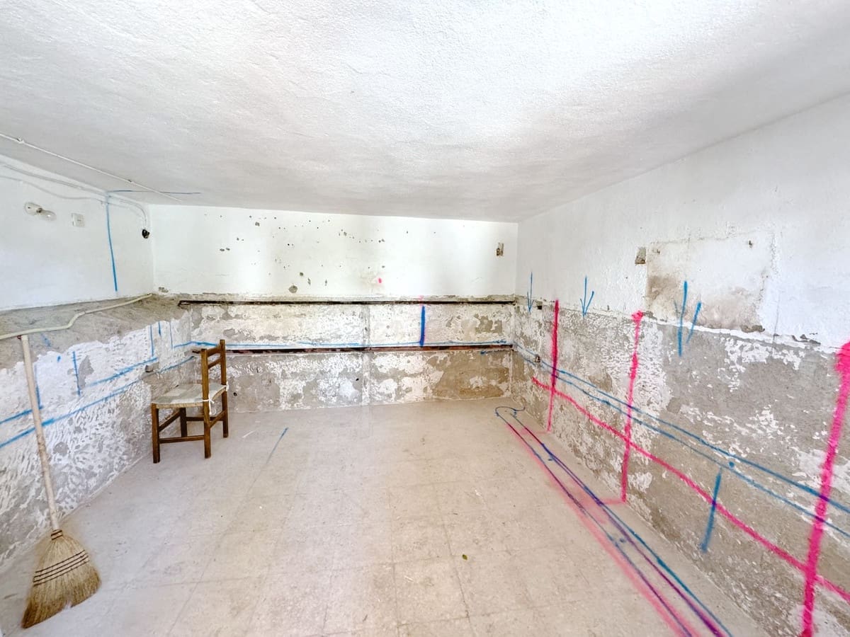 2 slaapkamer Finca/Landhuis te koop in Marbella met zwembad garage - € 469.000 (Ref: 9479710)