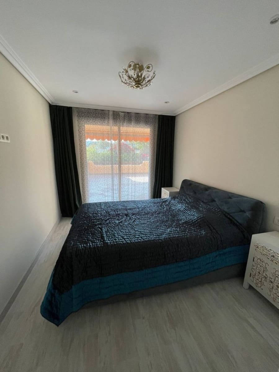 2 bedroom Apartment for sale in Benahavis with pool garage - € 470,000 (Ref: 9479711)