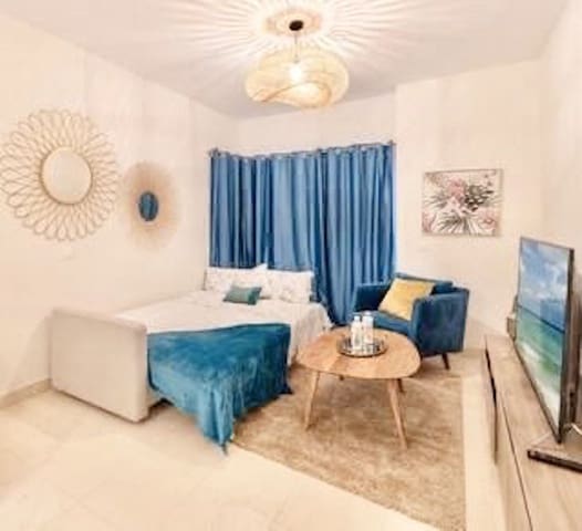 2 soveværelse Lejlighed til salg i Los Flamingos, Benahavís med swimmingpool - € 470.000 (Ref: 9479712)