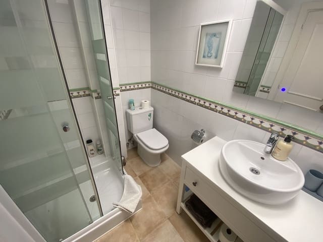 2 quarto Casa em Banda para venda em Centro, Estepona com piscina - 470 000 € (Ref: 9479714)