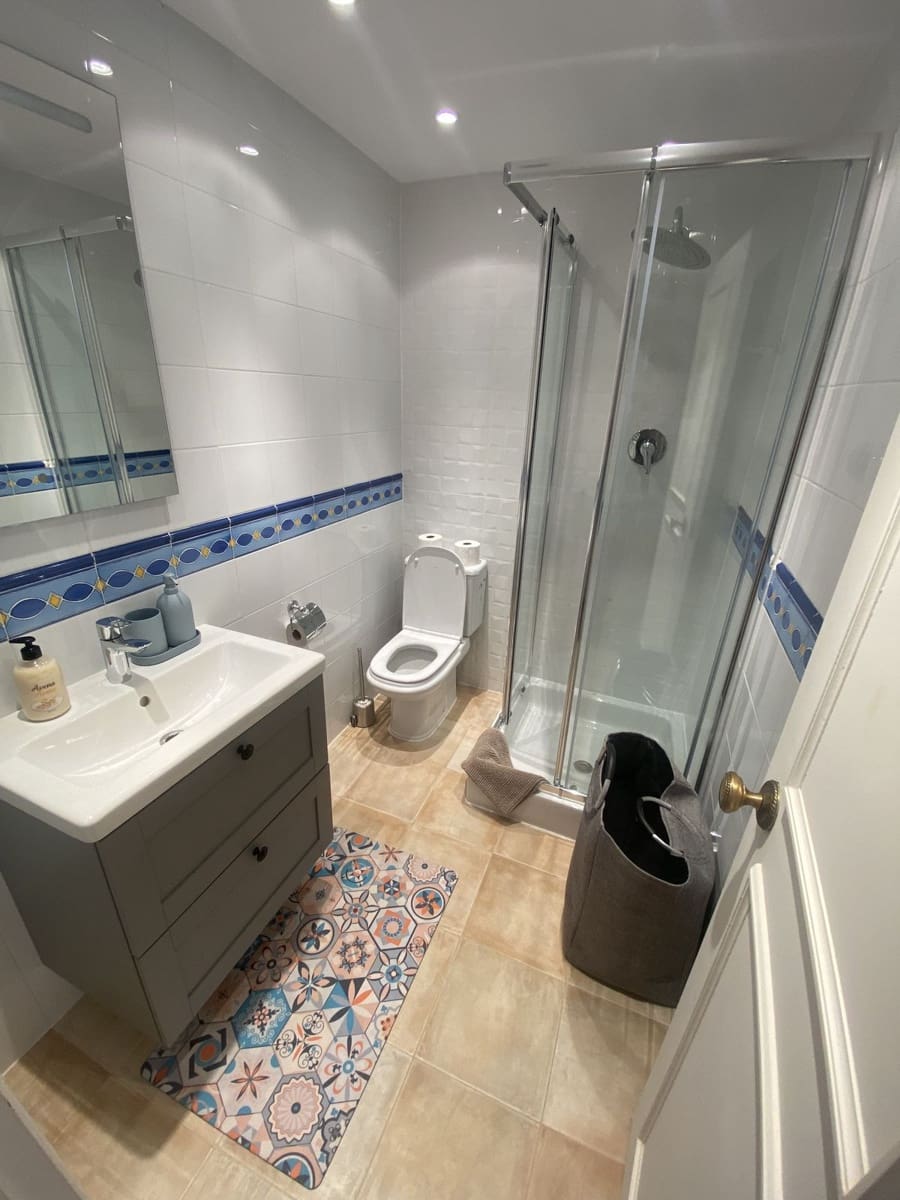 2 quarto Casa em Banda para venda em Estepona com piscina - 470 000 € (Ref: 9479714)