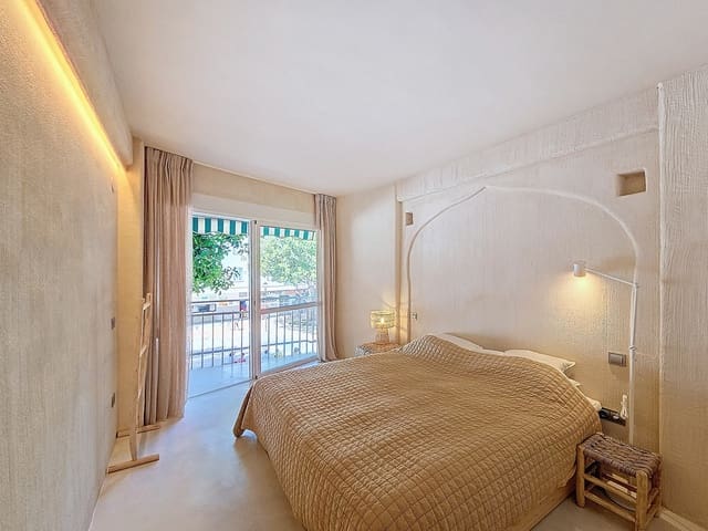 2 bedroom Apartment for sale in Centro, Estepona - € 475,000 (Ref: 9479716)