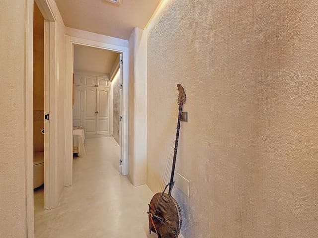 2 bedroom Apartment for sale in Centro, Estepona - € 475,000 (Ref: 9479716)