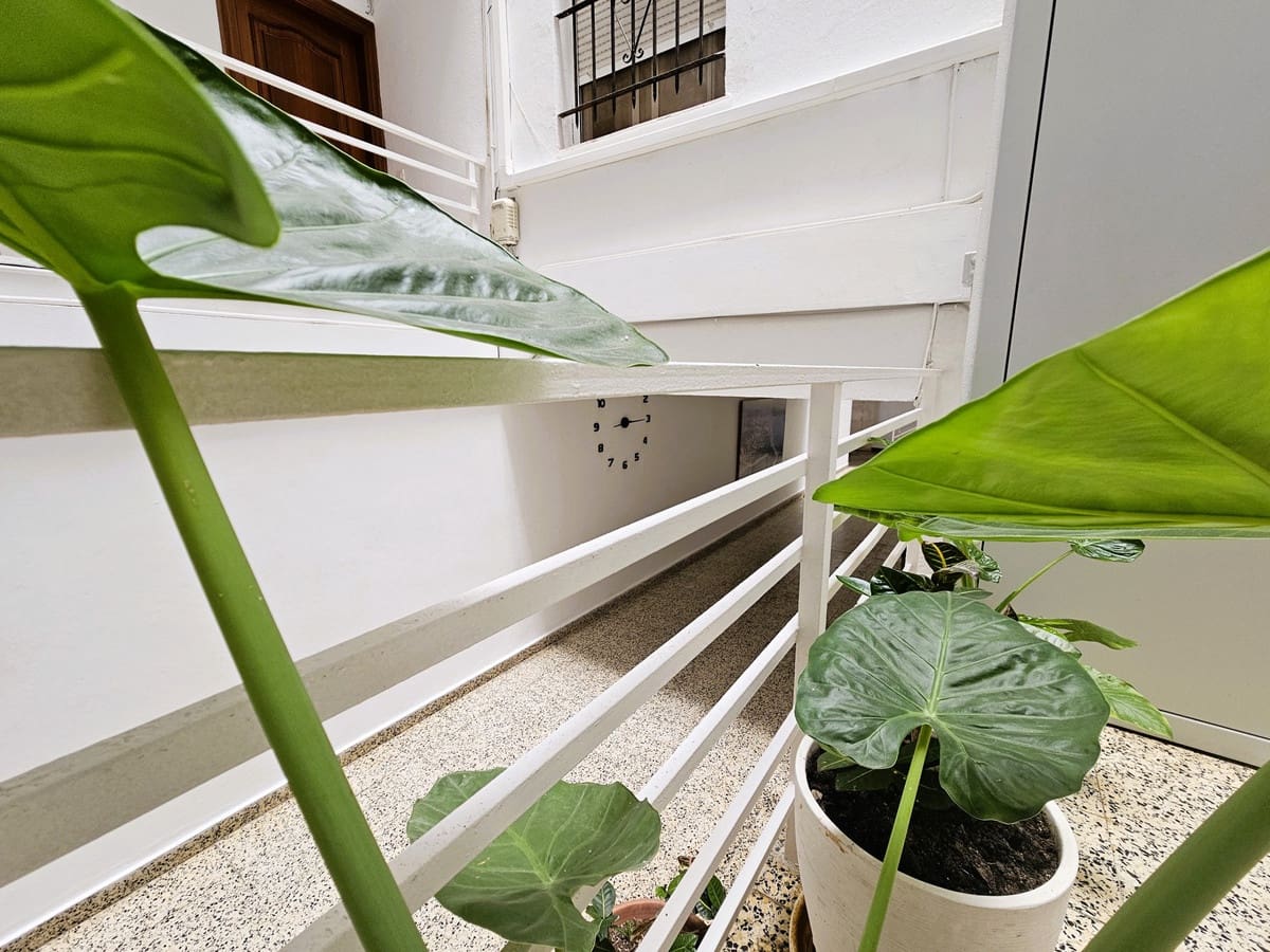 2 bedroom Apartment for sale in Estepona - € 475,000 (Ref: 9479716)