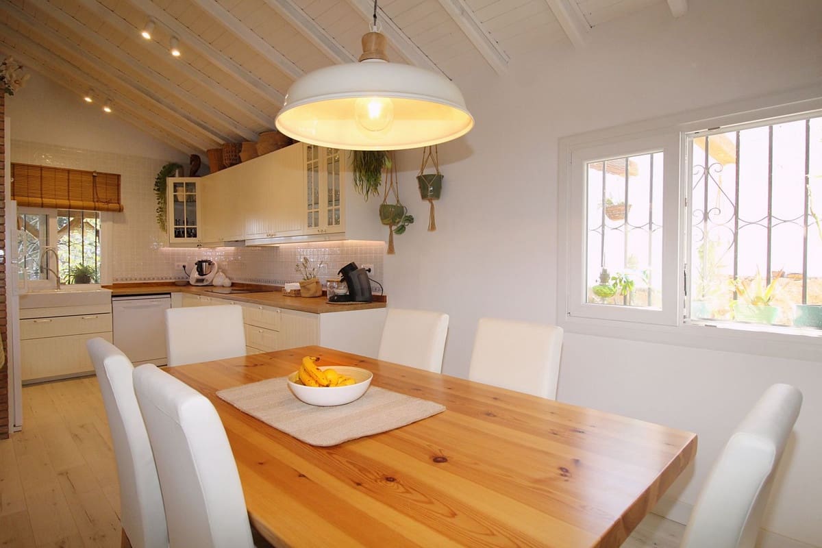 3 bedroom Villa for sale in Alhaurin el Grande with pool - € 475,000 (Ref: 9479719)