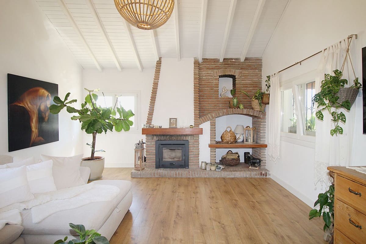 3 bedroom Villa for sale in Alhaurin el Grande with pool - € 475,000 (Ref: 9479719)