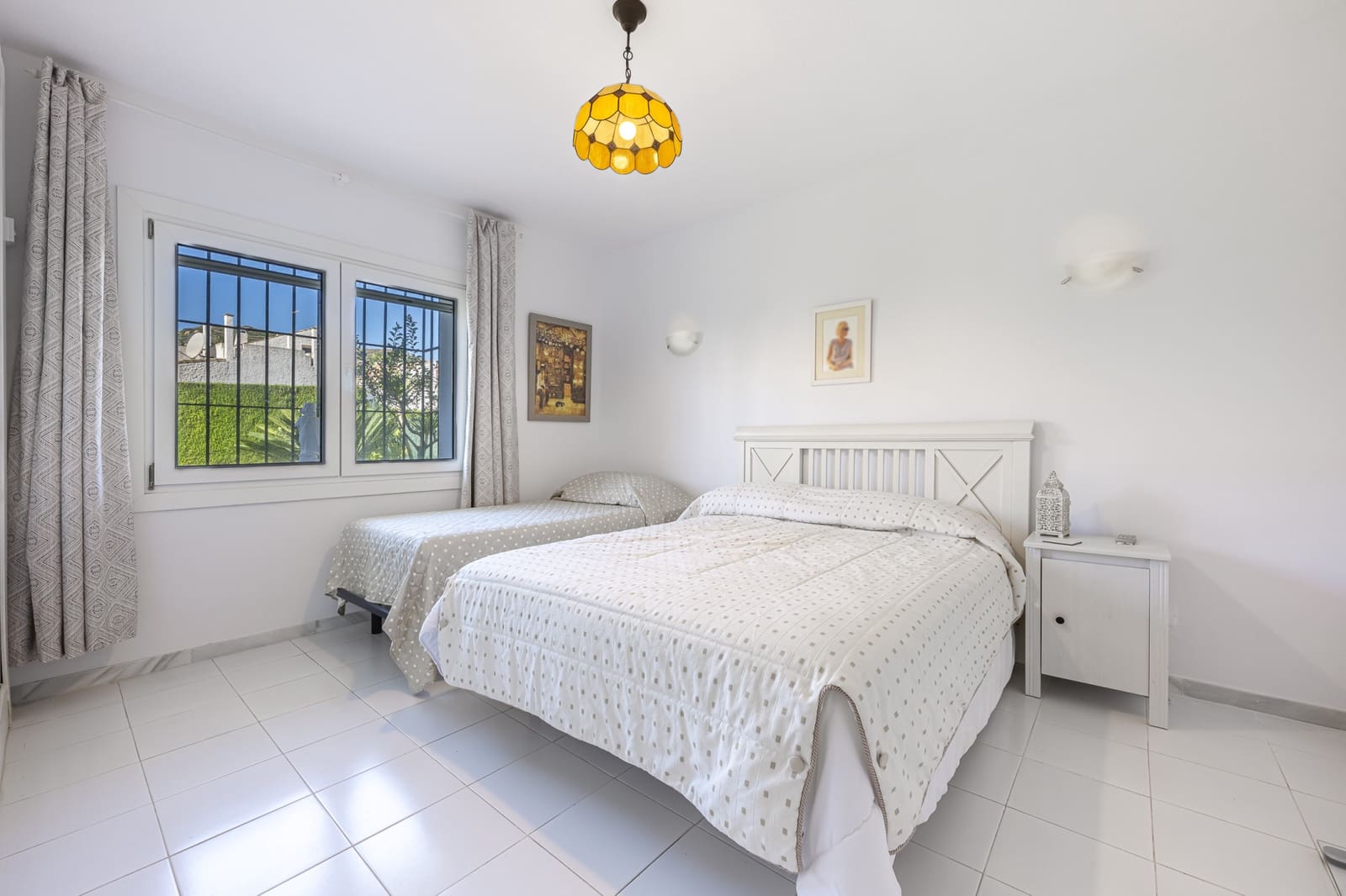 3 soveværelse Villa til salg i Manilva med swimmingpool - € 475.000 (Ref: 9479720)