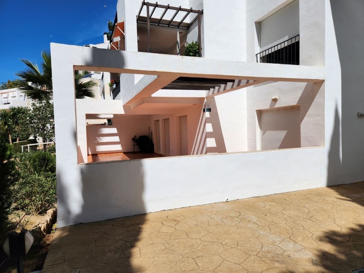Apartamento de 2 habitaciones en Benalmádena en venta con piscina - 477.000 € (Ref: 9479724)