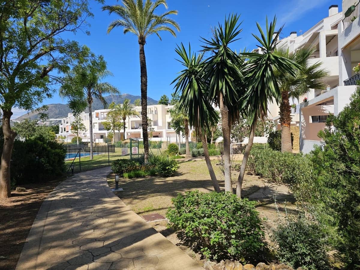 Apartamento de 2 habitaciones en Benalmádena en venta con piscina - 477.000 € (Ref: 9479724)