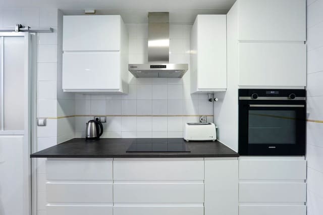 3 sovrum Lägenhet till salu i San Luis de Sabinillas, Manilva med pool garage - 479 000 € (Ref: 9479727)