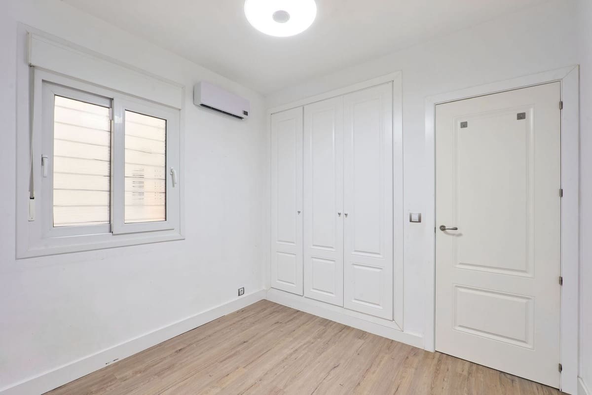 3 bedroom Apartment for sale in San Luis de Sabinillas with pool garage - € 479,000 (Ref: 9479727)