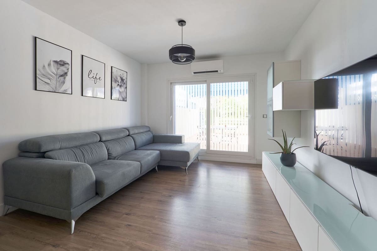 3 bedroom Apartment for sale in San Luis de Sabinillas with pool garage - € 479,000 (Ref: 9479727)