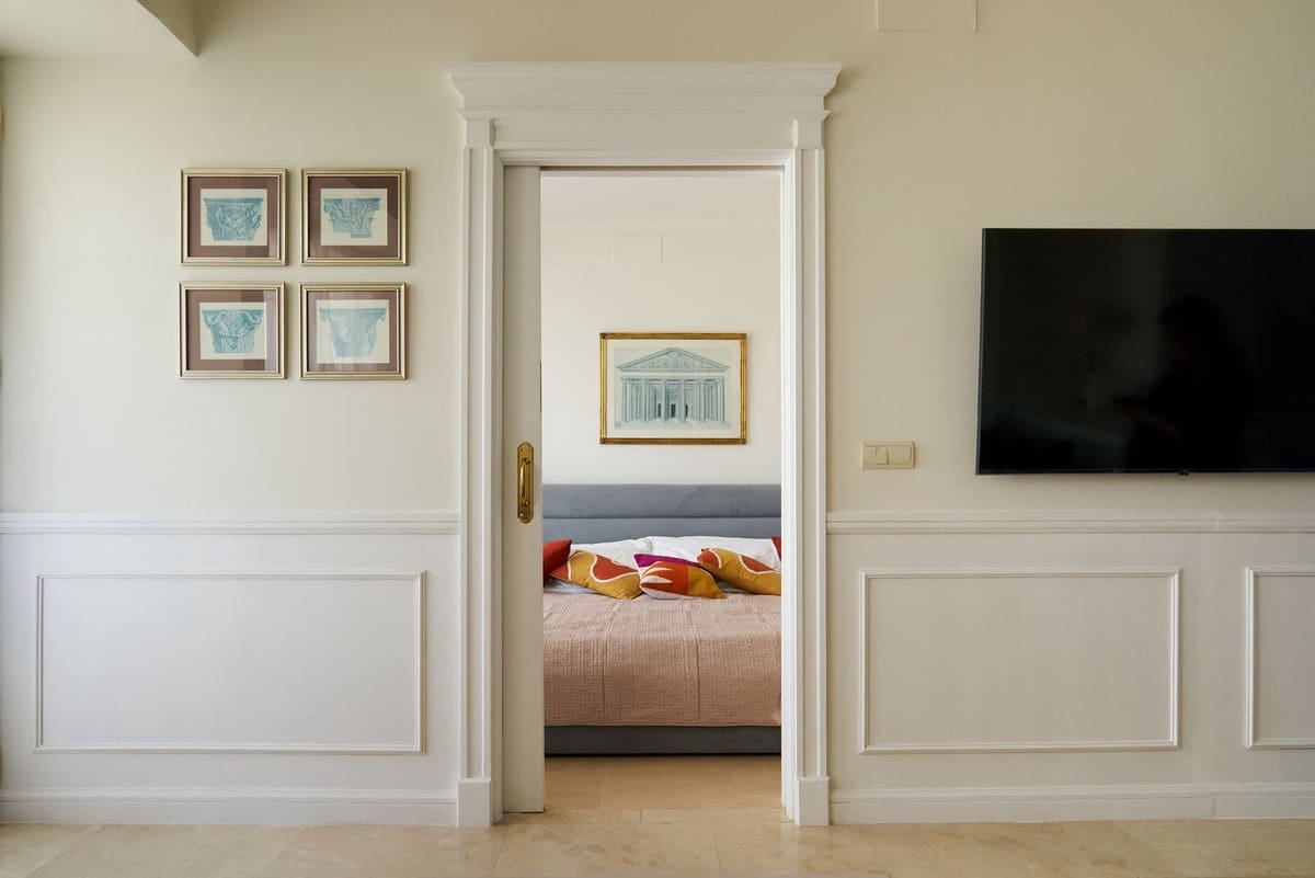 1 bedroom Apartment for sale in Golden Mile with pool - € 479,000 (Ref: 9479729)