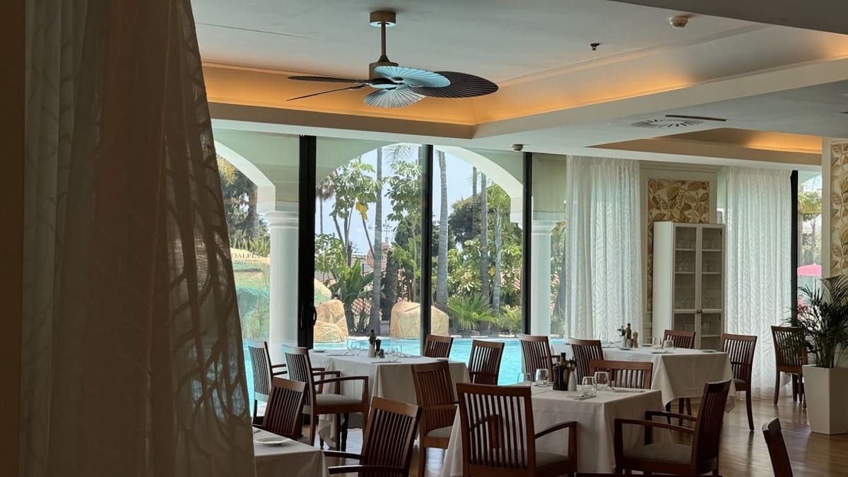 1 bedroom Apartment for sale in Golden Mile with pool - € 479,000 (Ref: 9479729)