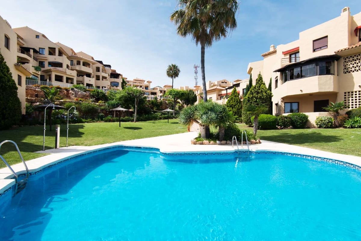 Apartamento de 3 habitaciones en Benalmádena en venta con garaje - 479.000 € (Ref: 9479730)