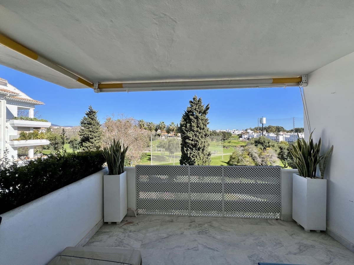 3 bedroom Apartment for sale in Guadalmina with pool - € 479,000 (Ref: 9479731)