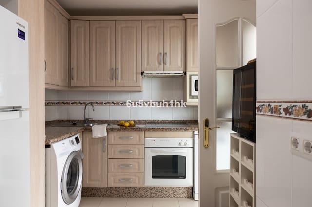 2 bedroom Penthouse for sale in Centro ciudad, Fuengirola with pool - € 479,000 (Ref: 9479732)