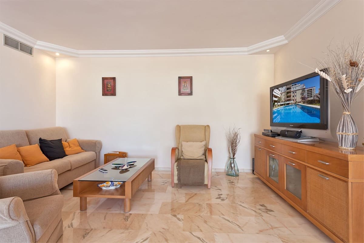 3 bedroom Apartment for sale in Benalmadena Costa with pool garage - € 480,000 (Ref: 9479737)