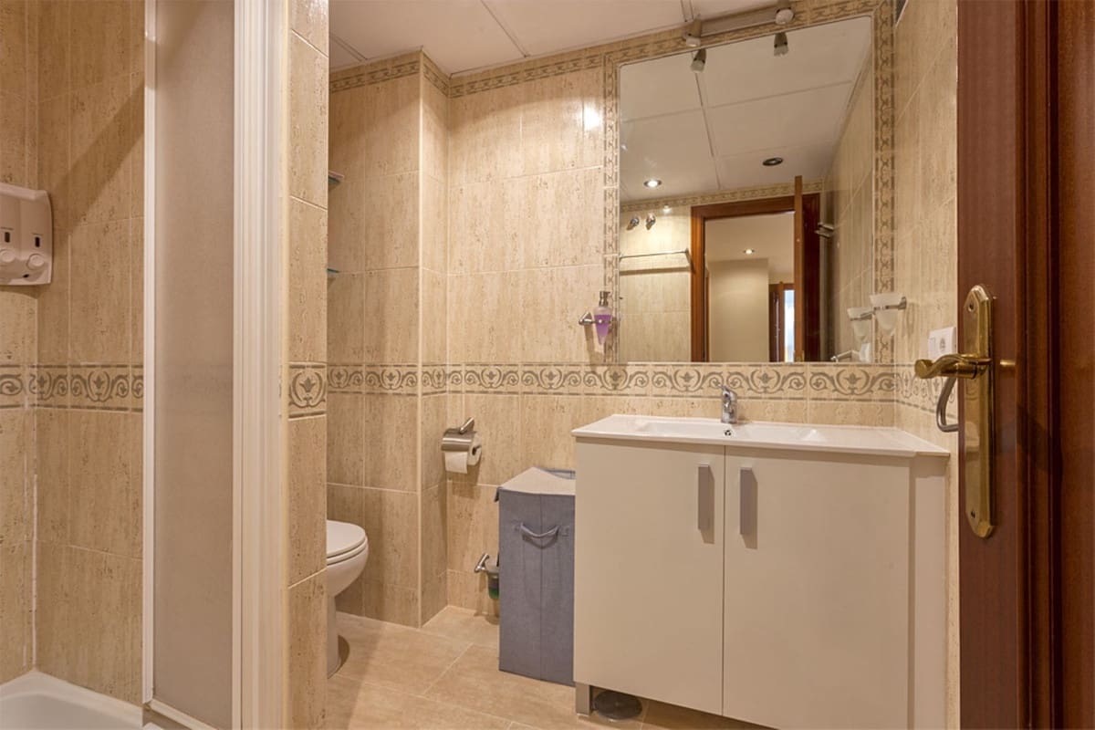 3 bedroom Apartment for sale in Benalmadena Costa with pool garage - € 480,000 (Ref: 9479737)