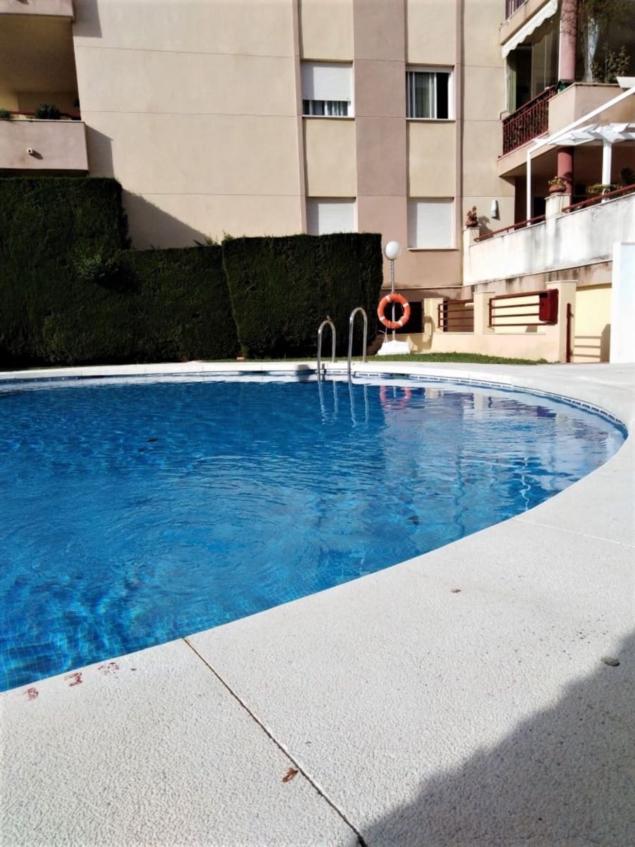 3 bedroom Apartment for sale in Benalmadena Costa with pool garage - € 480,000 (Ref: 9479737)