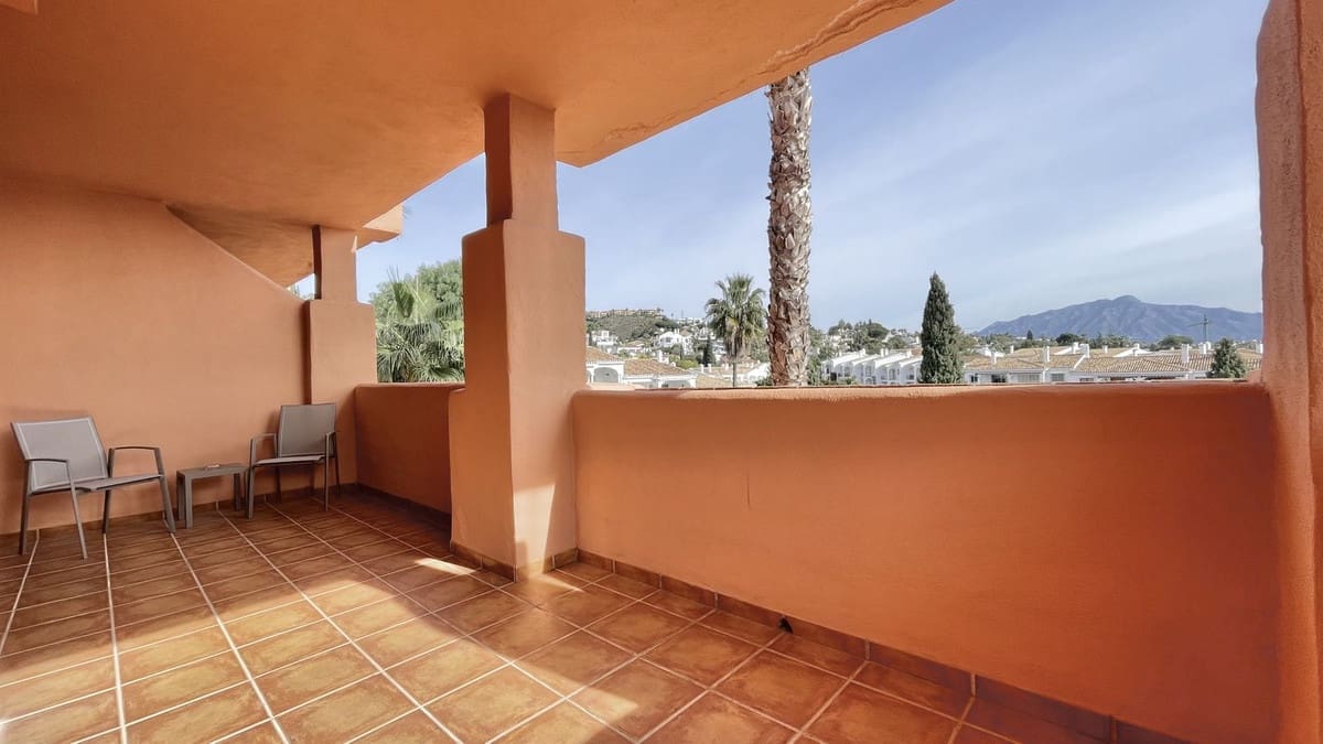 3 soveværelse Penthouse til salg i Benahavis med swimmingpool - € 480.000 (Ref: 9479739)