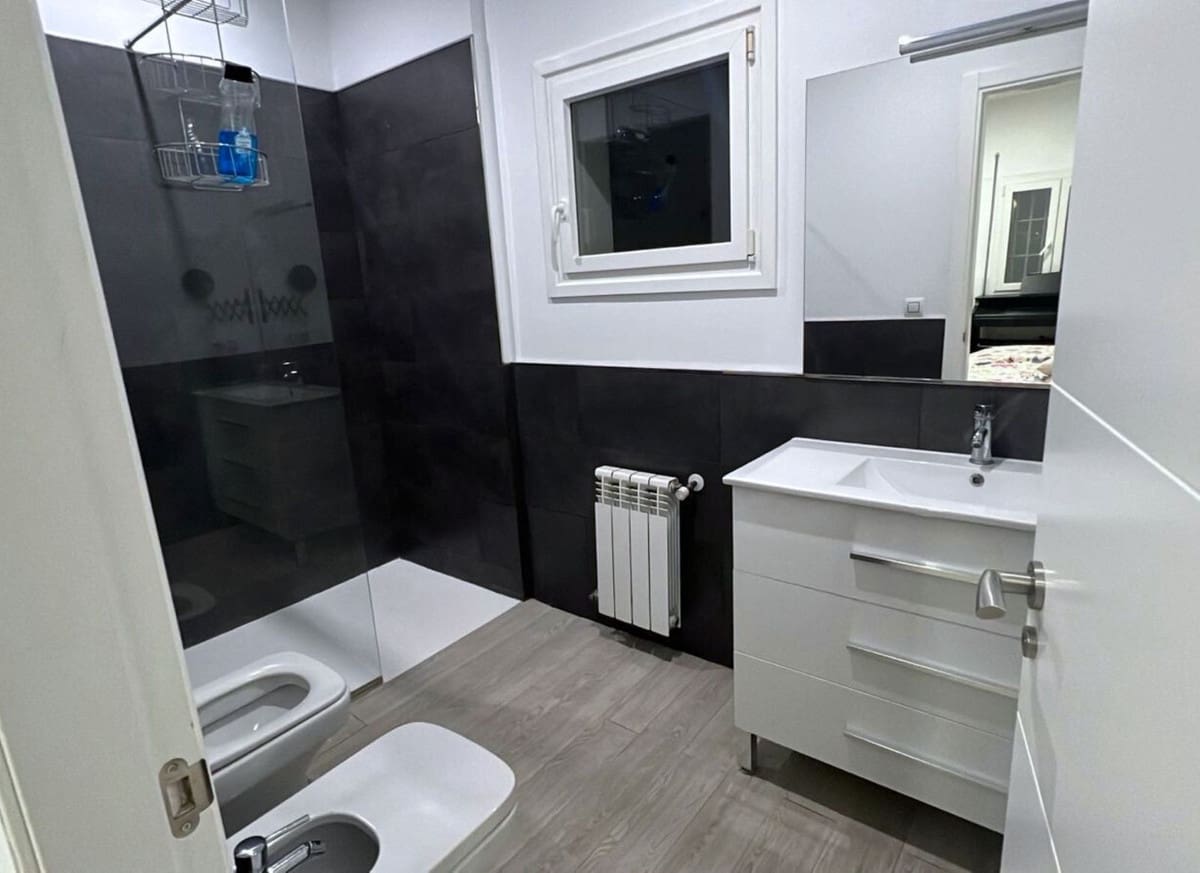 Chalet de 5 habitaciones en Casares en venta - 480.000 € (Ref: 9479740)