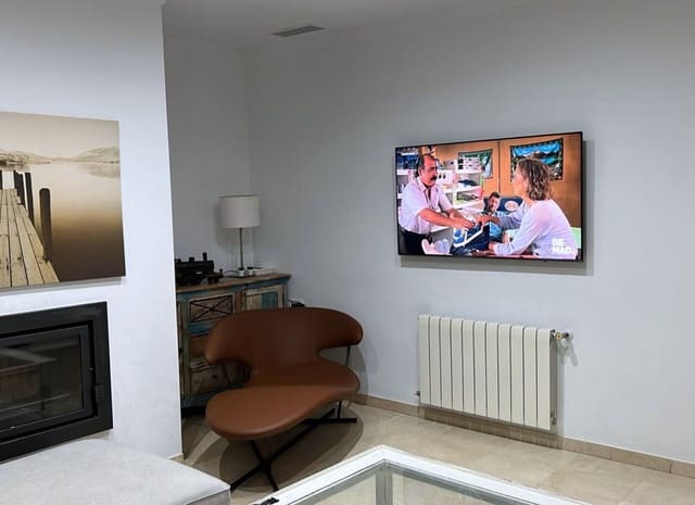 Chalet de 5 habitaciones en Casares Pueblo, Casares en venta - 480.000 € (Ref: 9479740)