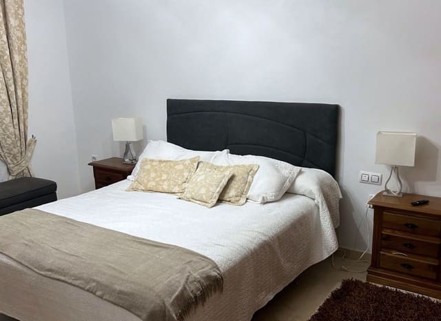 Chalet de 5 habitaciones en Casares Pueblo, Casares en venta - 480.000 € (Ref: 9479740)