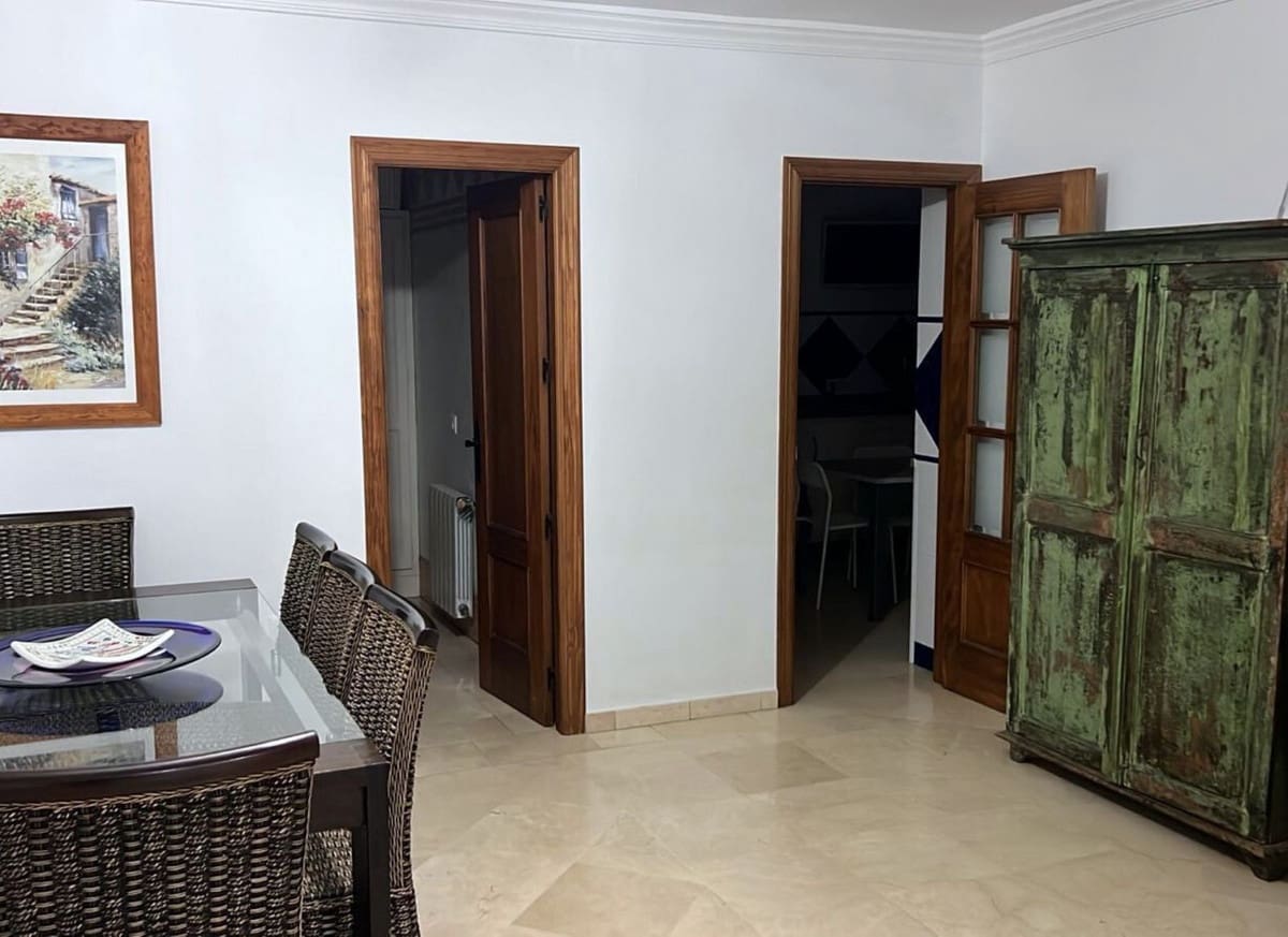 Chalet de 5 habitaciones en Casares en venta - 480.000 € (Ref: 9479740)