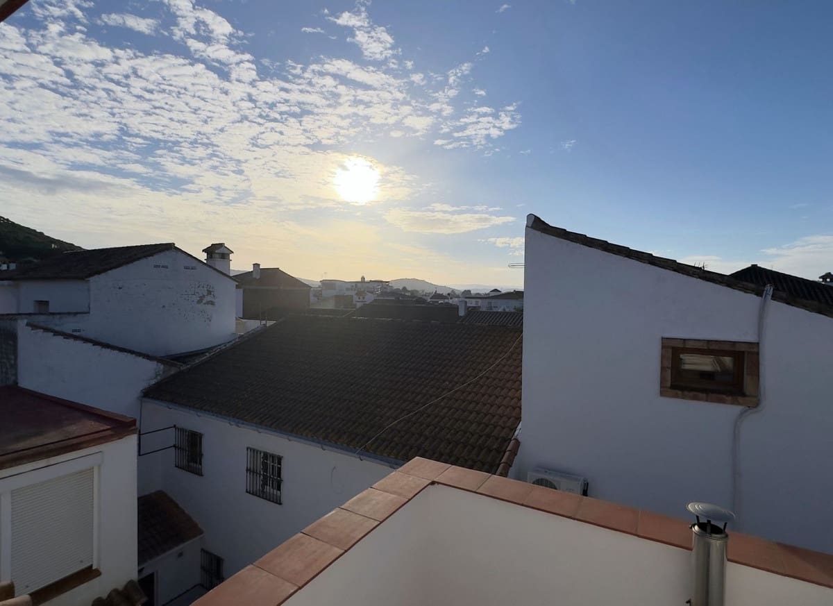 Chalet de 5 habitaciones en Casares en venta - 480.000 € (Ref: 9479740)