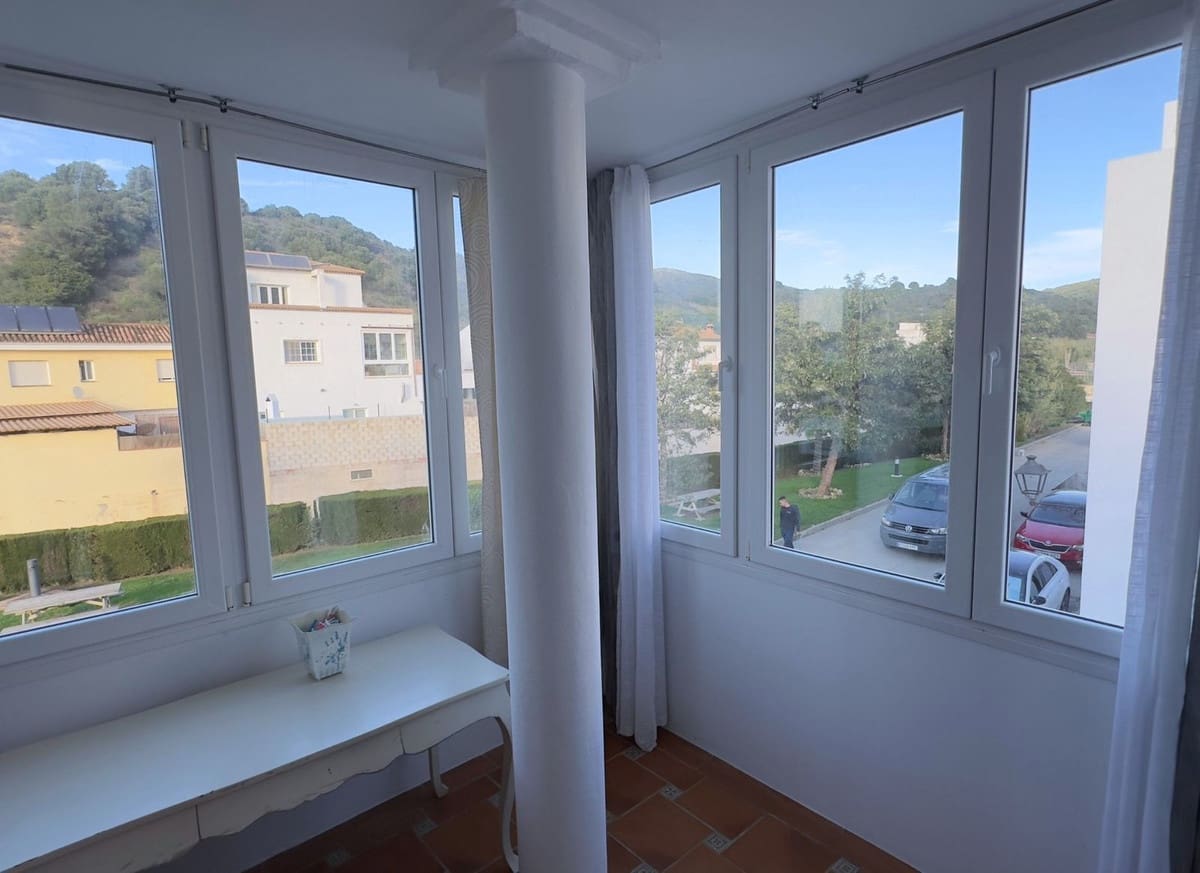 Chalet de 5 habitaciones en Casares en venta - 480.000 € (Ref: 9479740)