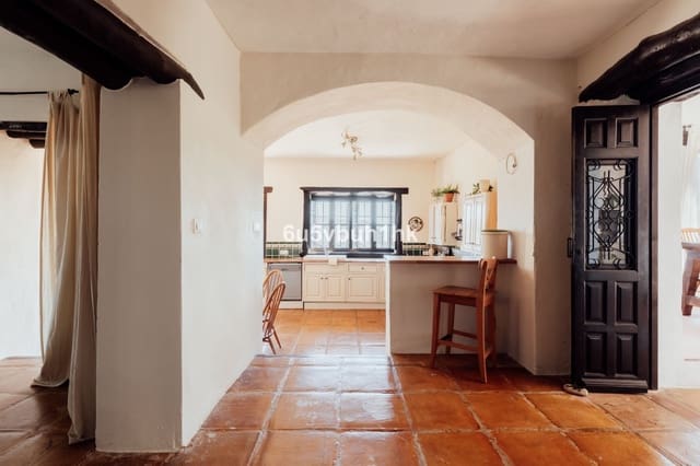 2 makuuhuone Omakotitalo myytävänä paikassa Centro Historico, Málaga kaupunki - 480 000 € (Ref: 9479741)