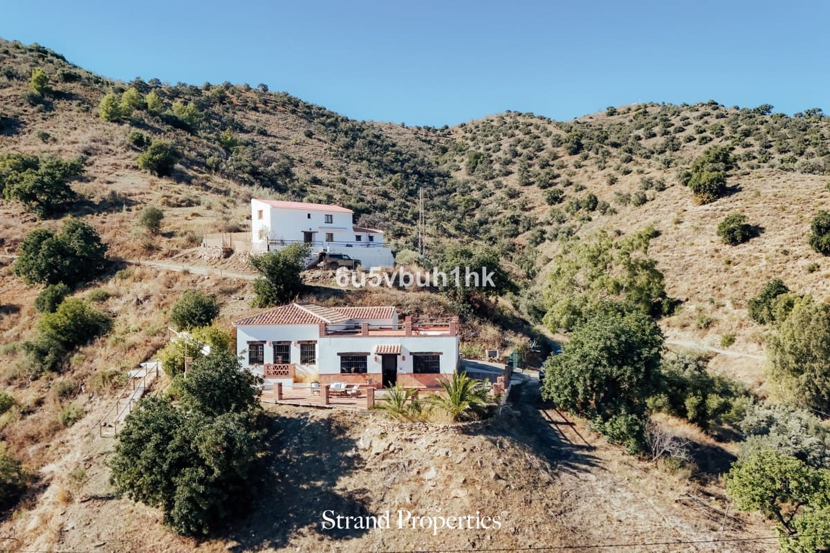 2 makuuhuone Omakotitalo myytävänä paikassa Malaga kaupunki - 480 000 € (Ref: 9479741)