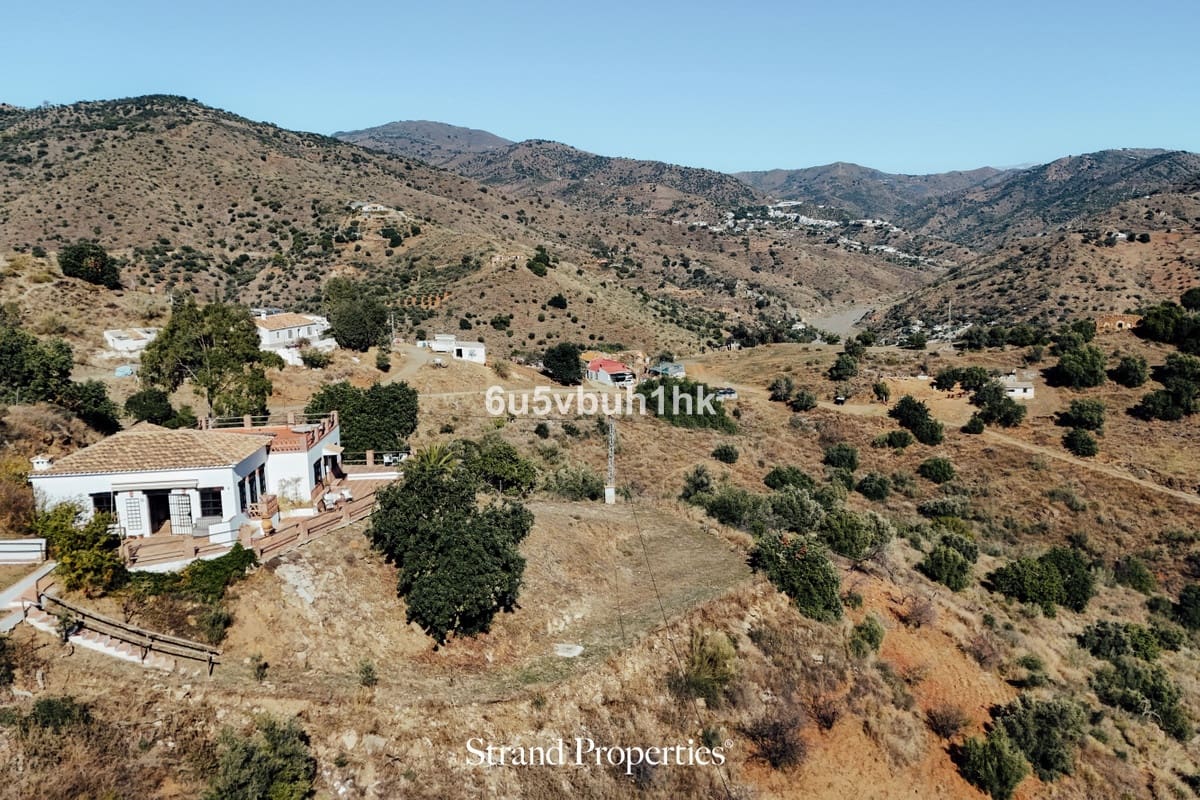 2 makuuhuone Omakotitalo myytävänä paikassa Malaga kaupunki - 480 000 € (Ref: 9479741)