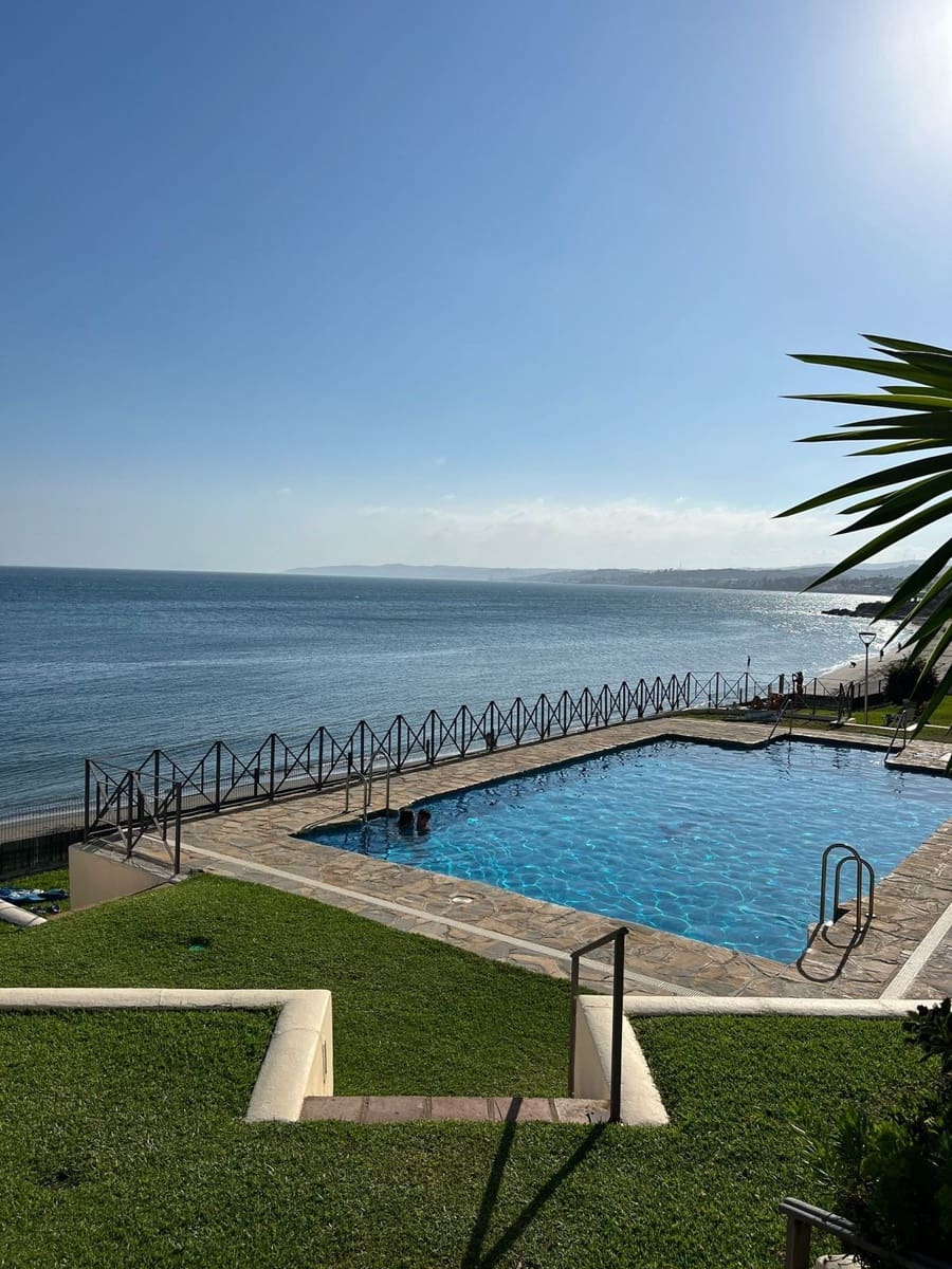 2 sypialnia Apartament na sprzedaż w Estepona z basenem - 485 000 € (Ref: 9479748)