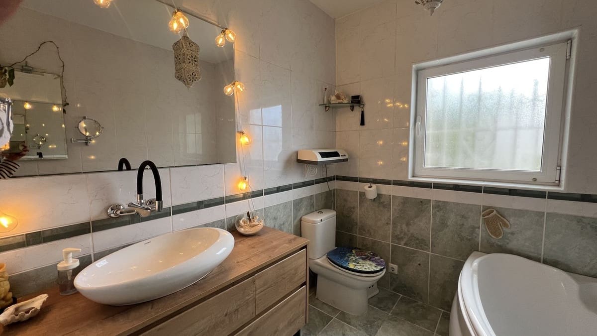 3 bedroom Villa for sale in Alhaurin el Grande with pool - € 485,000 (Ref: 9479751)