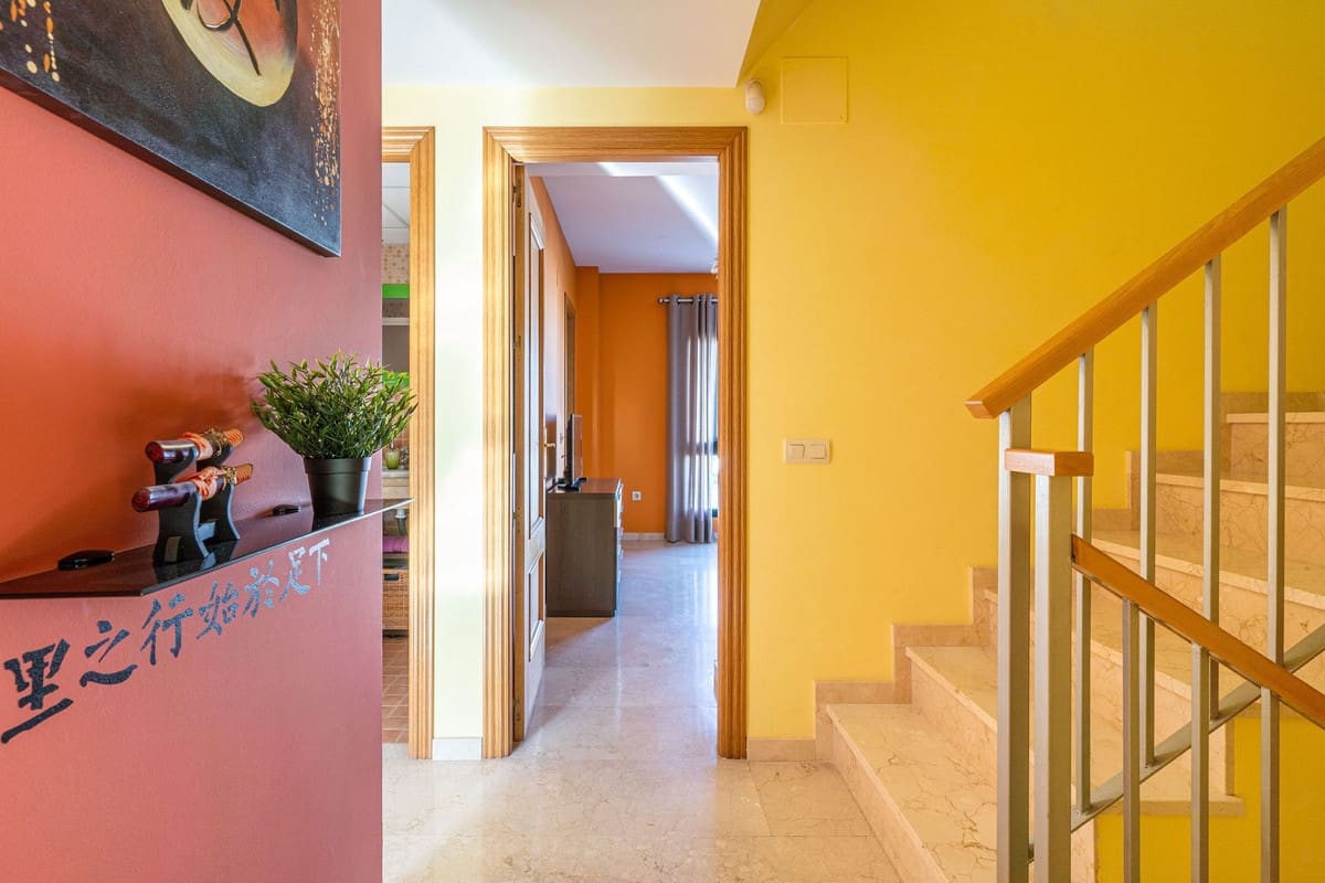 3 bedroom Townhouse for sale in Cancelada with garage - € 485,000 (Ref: 9479752)